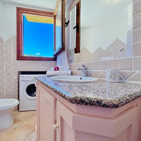 Three Bedroom Sea View In Cala Granu Shared Pool 200m From The Casa de Férias