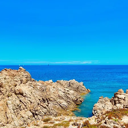 Three Bedroom Sea View In Cala Granu Shared Pool 200m From The Casa de Férias *