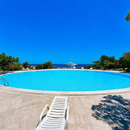 Three Bedroom Sea View In Cala Granu Shared Pool 200m From The Porto Cervo