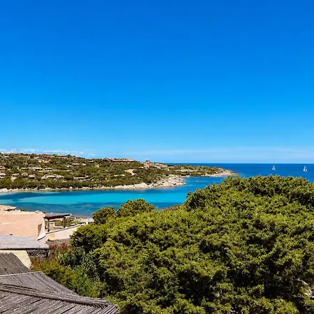 Vakantiehuis Three Bedroom Sea View In Cala Granu Shared Pool 200m From The *